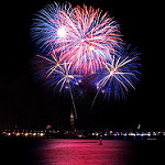 Feu d'artifice fête du fleuve Bordeaux